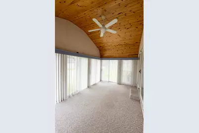 330 Johnson Street, Edmore, MI 48829 - Photo 11