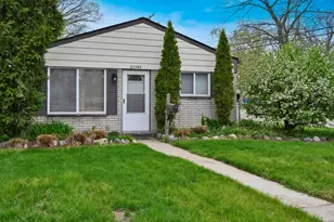 27463 Delton St, Madison Heights, MI 48071 - Photo 15