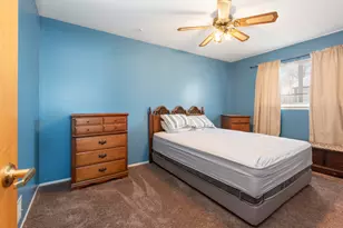 27463 Delton St, Madison Heights, MI 48071 - Photo 9