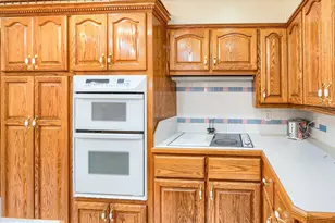 6453 Johnson Rd, Flushing, MI 48433 - Photo 11