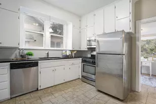 1128 Powers Ave NW, Grand Rapids, MI 49504 - Photo 9