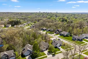 2631 Stockwood Dr NE, Grand Rapids, MI 49505 - Photo 39
