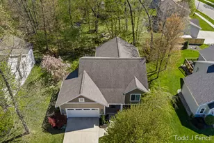 2631 Stockwood Dr NE, Grand Rapids, MI 49505 - Photo 41