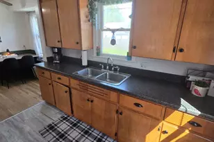 1762 Widdicomb Ave NW, Grand Rapids, MI 49504 - Photo 15