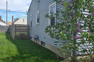 1762 Widdicomb Ave NW, Grand Rapids, MI 49504 - Photo 9