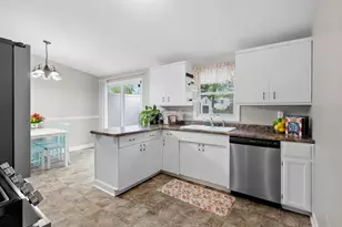 704 Flamingo Ave, Portage, MI 49024 - Photo 11