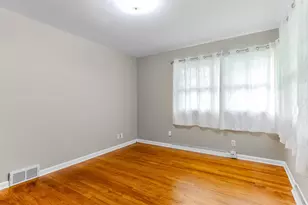 1924 Newton Ave SE, Grand Rapids, MI 49506 - Photo 17
