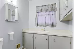 1924 Newton Ave SE, Grand Rapids, MI 49506 - Photo 13