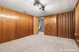 960 35th St SW, Wyoming, MI 49509 - Photo 23