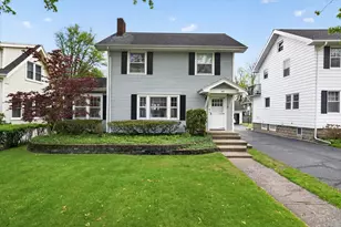 747 Crescent Rd, Jackson, MI 49203 - Photo 3