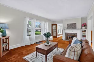 747 Crescent Rd, Jackson, MI 49203 - Photo 7