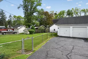 747 Crescent Rd, Jackson, MI 49203 - Photo 41