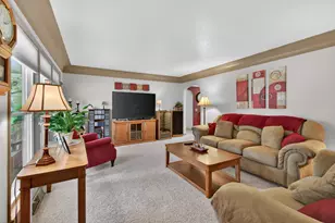 4929 Martha Dr, Jackson, MI 49201 - Photo 7