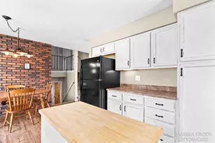 245 Helen Dr, Rockford, MI 49341 - Photo 9