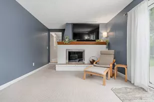 1027 Piccadilly Rd, Kalamazoo, MI 49006 - Photo 15