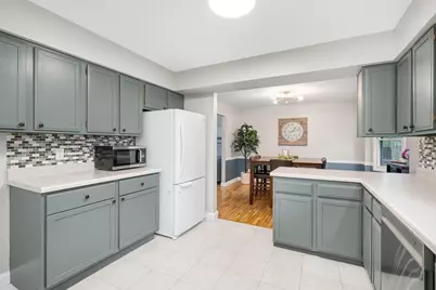 1027 Piccadilly Road, Kalamazoo, MI 49006 - Photo 9