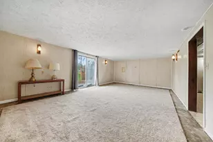 1331 Vineland Path, Saint Joseph, MI 49085 - Photo 19