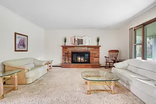 1331 Vineland Path, Saint Joseph, MI 49085 - Photo 5