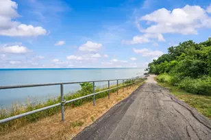 3622 Lakeshore Dr, Saint Joseph, MI 49085 - Photo 45