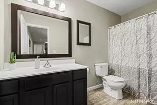 2125 Kensington Park Cir, Holland, MI 49423 - Photo 33