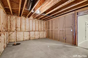 2125 Kensington Park Cir, Holland, MI 49423 - Photo 35