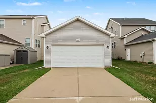 2125 Kensington Park Cir, Holland, MI 49423 - Photo 39