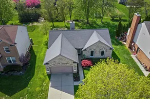 821 Huntington Dr, South Lyon, MI 48178 - Photo 7