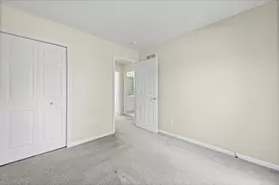 821 Huntington Dr, South Lyon, MI 48178 - Photo 19