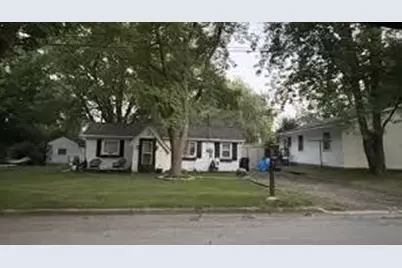 1109 Robert Street, Mount Pleasant, MI 48858 - Photo 1