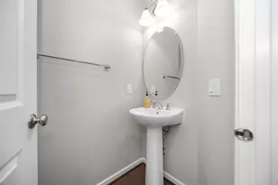 2794 Ashcombe Dr., Ann Arbor, MI 48105 - Photo 9