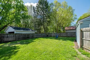 1803 Greenview Ave, Portage, MI 49024 - Photo 17