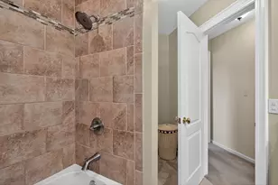 5217 S Broadmoor St, Jackson, MI 49201 - Photo 39