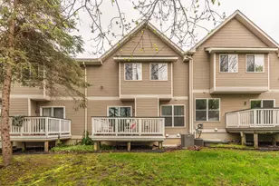 215 Old Creek Dr, Saline, MI 48176 - Photo 7