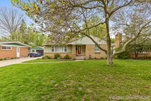 1501 Carlton Ave NE, Grand Rapids, MI 49505 - Photo 3