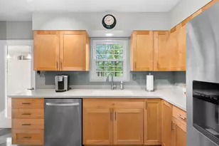 9883 Almena Dr, Kalamazoo, MI 49009 - Photo 9