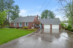9883 Almena Dr, Kalamazoo, MI 49009 - Photo 35