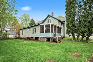 527 N Monroe St, Lowell, MI 49331 - Photo 23