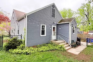 1649 Philadelphia Ave SE, Grand Rapids, MI 49507 - Photo 5