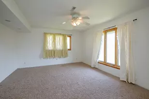 117 4th St, Plainwell, MI 49080 - Photo 23