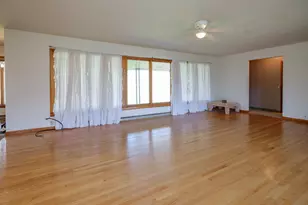 117 4th St, Plainwell, MI 49080 - Photo 7