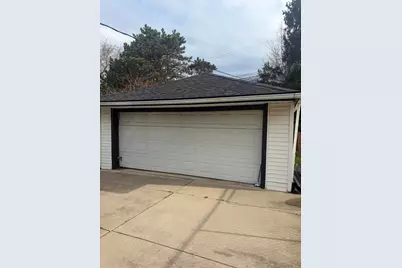 18723 Woodland Street, Harper Woods, MI 48225 - Photo 25