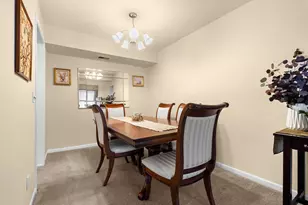742 W Kilgore Rd, Kalamazoo, MI 49008 - Photo 11