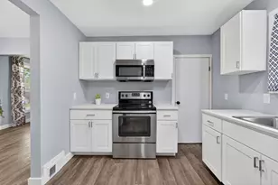 613 Hallett St, Jackson, MI 49202 - Photo 11