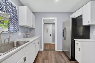 613 Hallett St, Jackson, MI 49202 - Photo 13