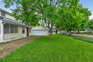 613 Hallett St, Jackson, MI 49202 - Photo 47