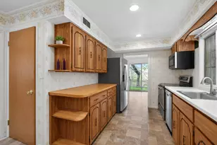 400 Outer Ct, Tecumseh, MI 49286 - Photo 17