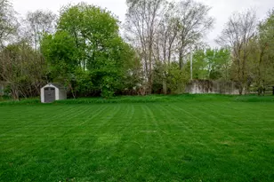 69218 Sundance Dr, Edwardsburg, MI 49112 - Photo 23