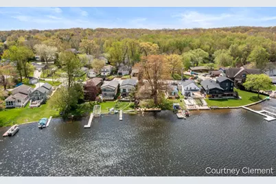 747 Kornoelje Drive NE, Comstock Park, MI 49321 - Photo 5