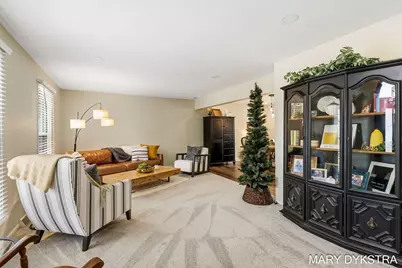 2848 Belleglade Court SE, Grand Rapids, MI 49546 - Photo 5