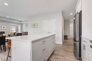 4715 W Wind Dr, Holland, MI 49423 - Photo 17